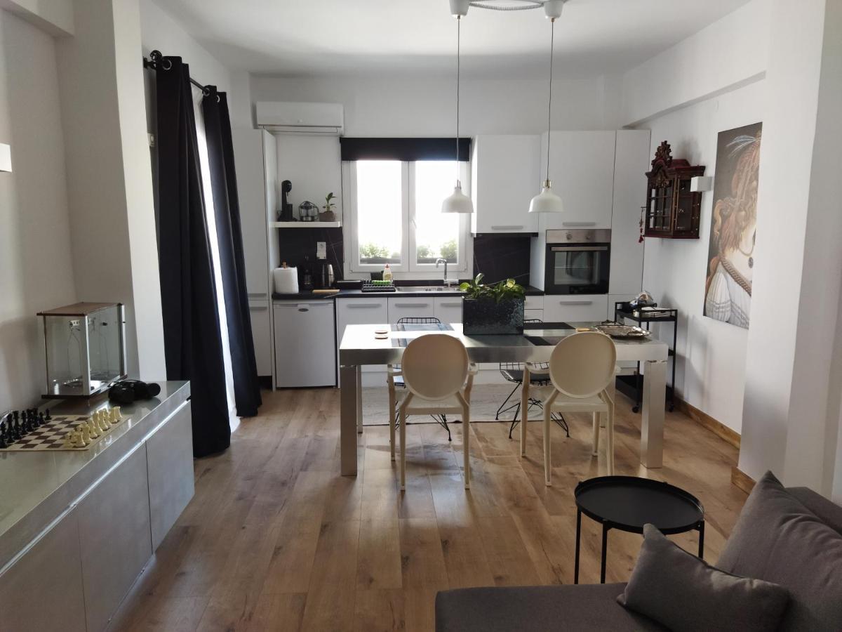 Corinth Minimal Apartment By The Beach מראה חיצוני תמונה