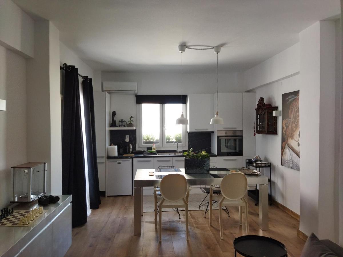 Corinth Minimal Apartment By The Beach מראה חיצוני תמונה